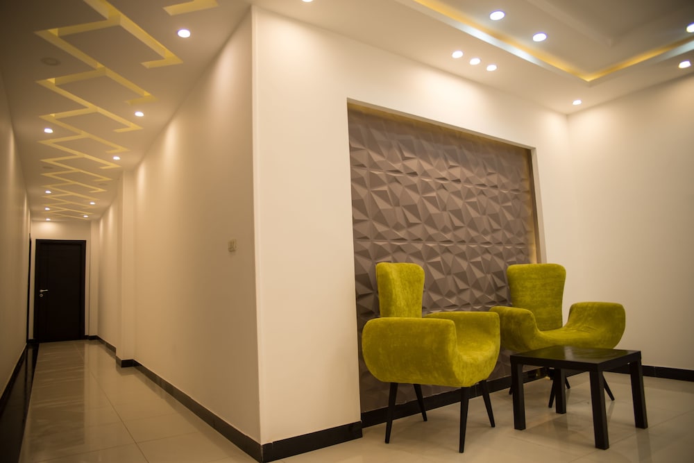 Marvel Stone Hotel 19/38