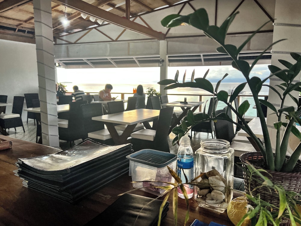 Neptune Diving Resort Moalboal 22/50