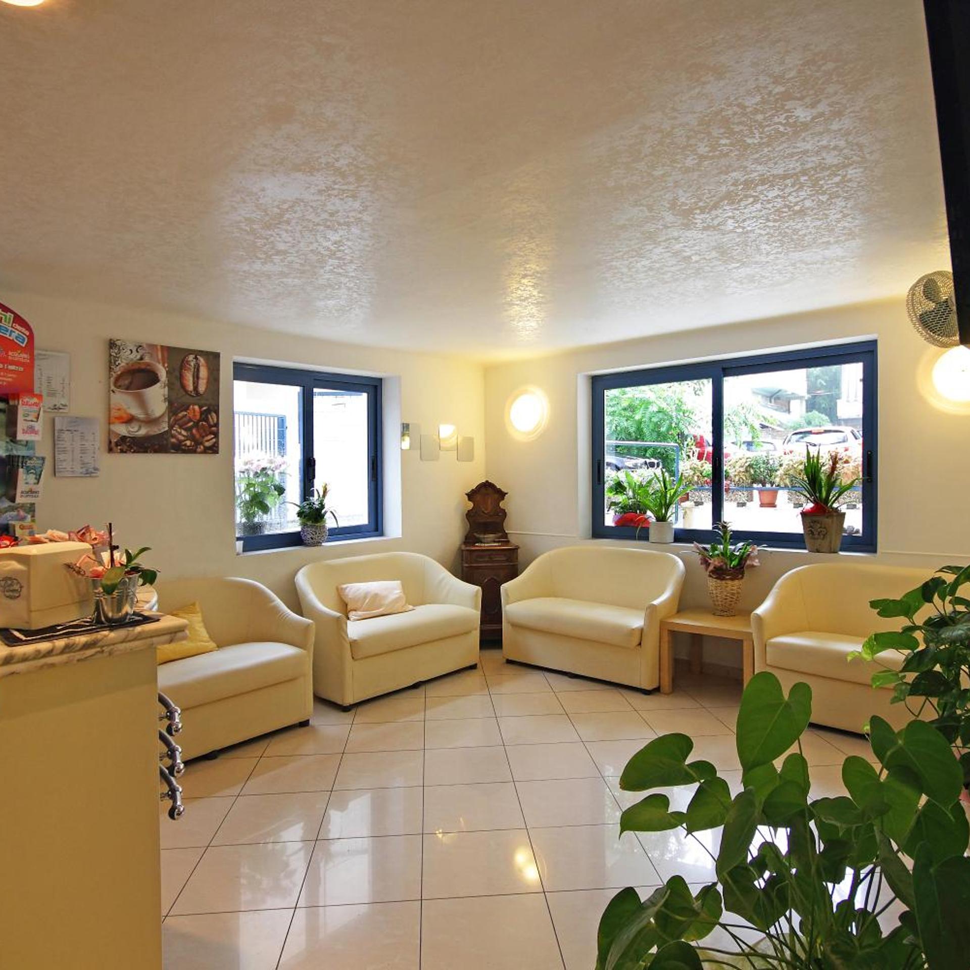 Hotel Azzurro 32/50