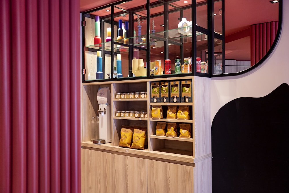 Ibis Styles Paris Montmartre Batignolles 37/48