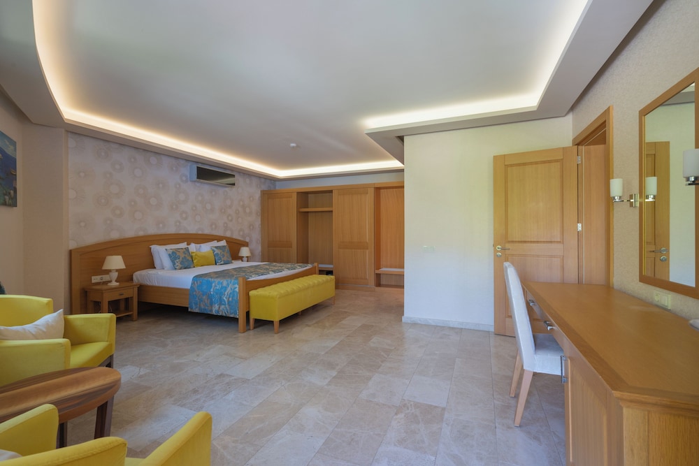 Loryma Luxury Boutique Hotel 11/50