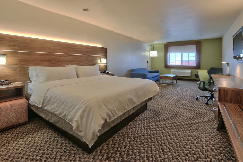 Holiday Inn Express Santa Rosa 14/50