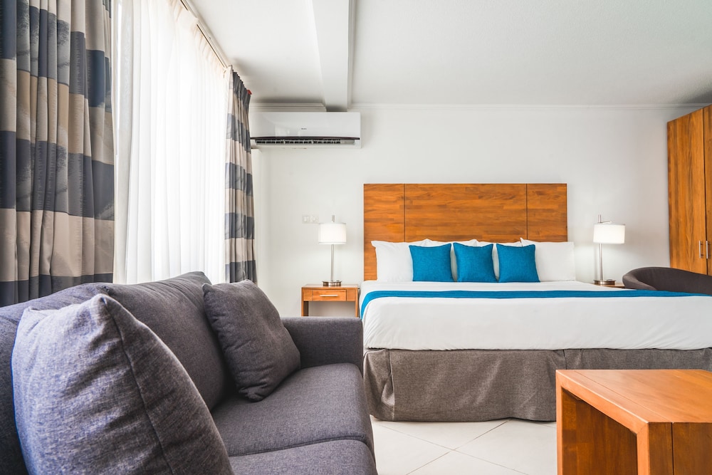 City Suites Curacao 52/70