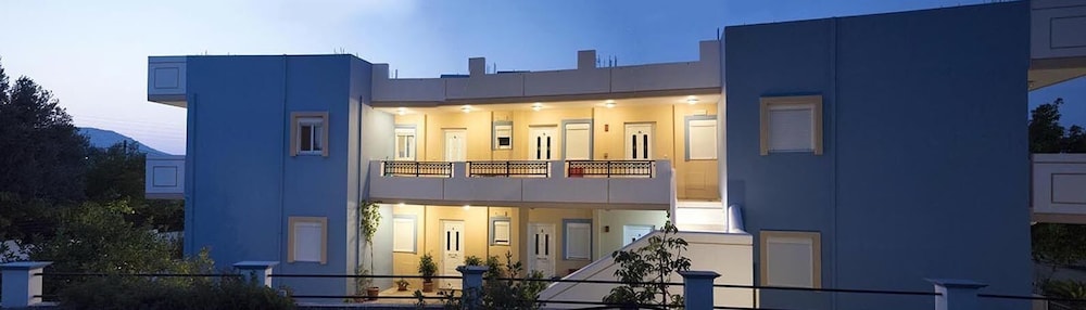 涅斐勒公寓(Nephele Apartments) 图片1