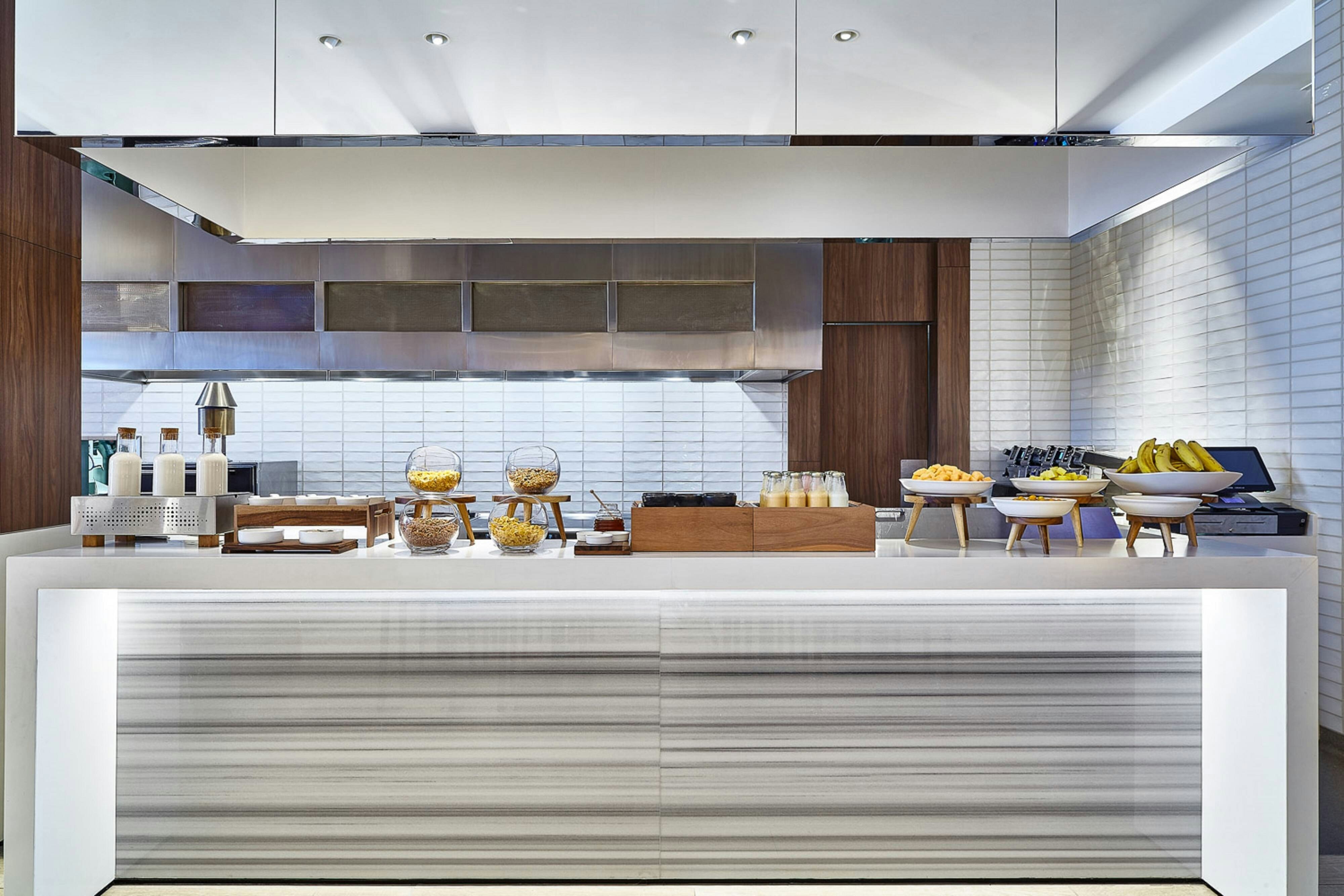 AC Hotel by Marriott Lima Miraflores 3/43