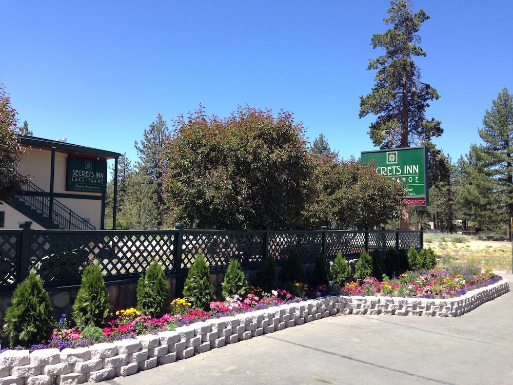 Secrets Inn Lake Tahoe 57/71
