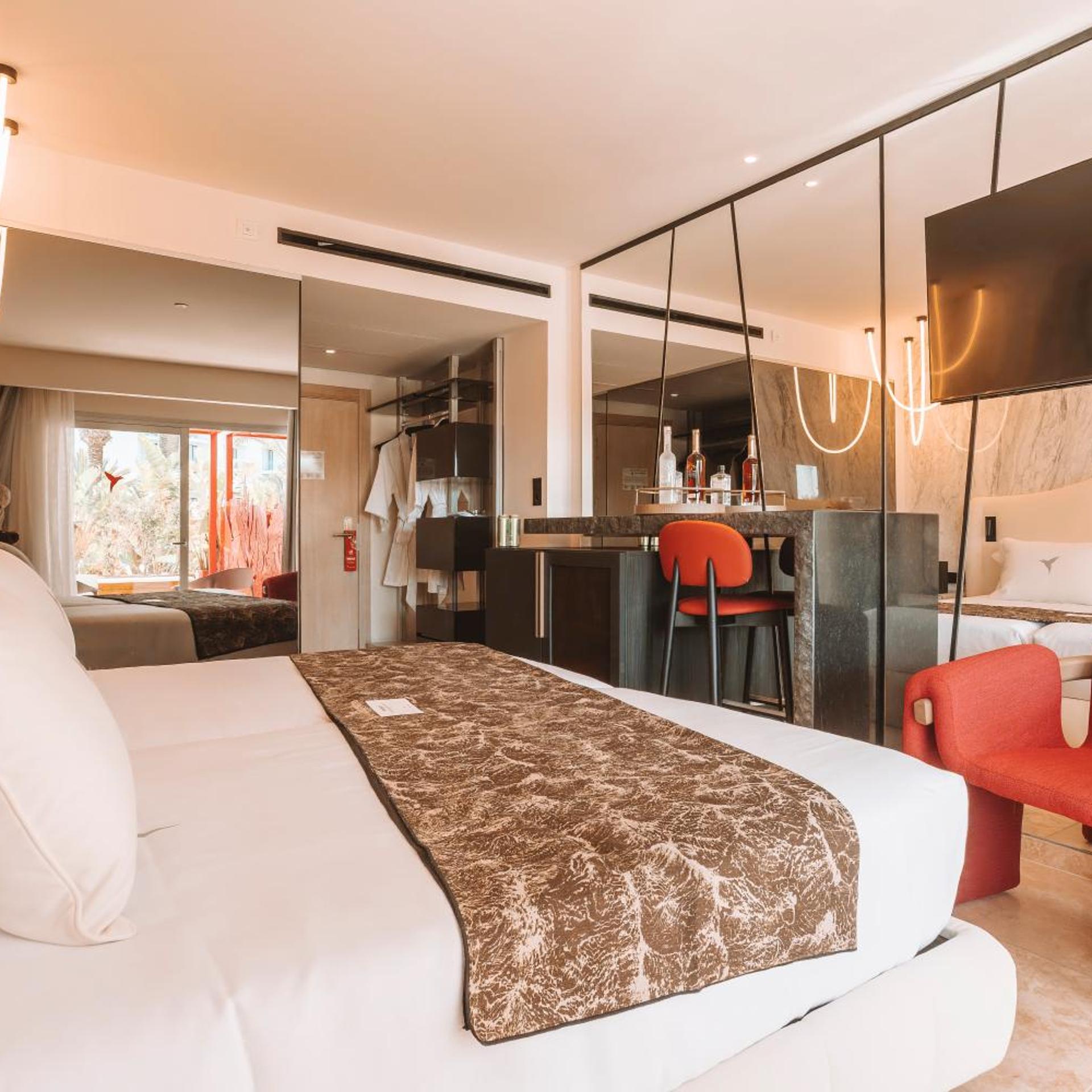 The Unexpected Ibiza Hotel - Adults Only 16/51