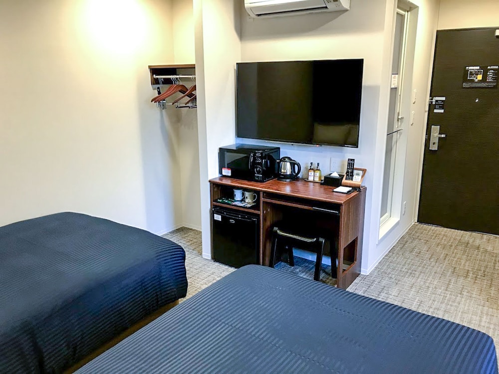 Hotel Livemax Chiba Soga Ekimae 19/21