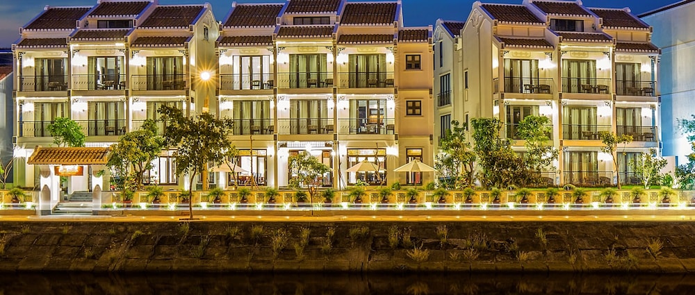 Laluna Hoi An Riverside Hotel & Spa 6/71
