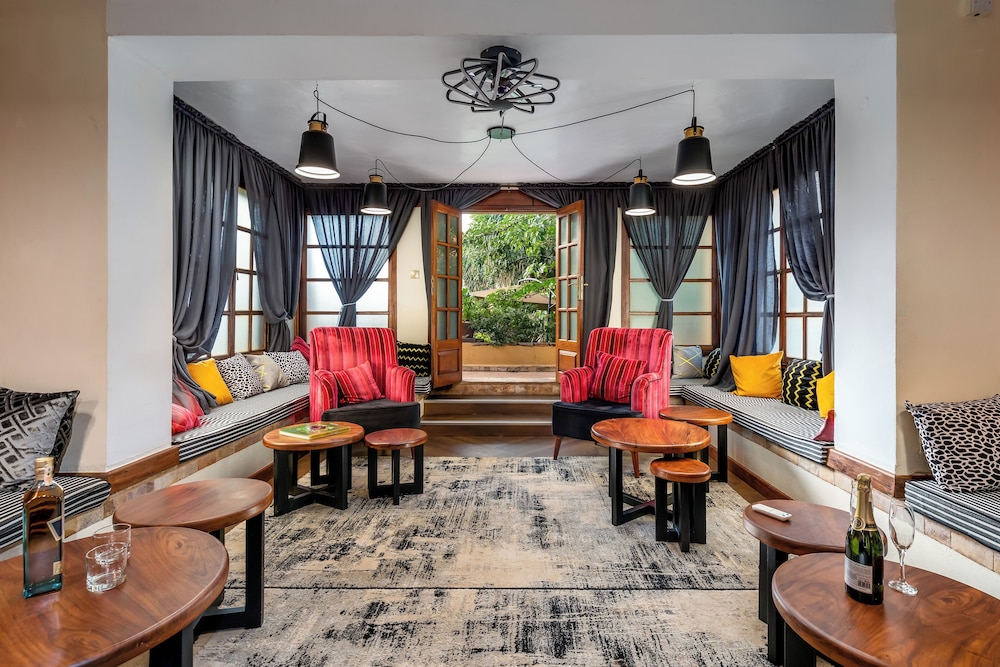 The Emin Pasha Hotel 26/46