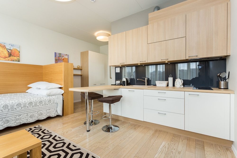 Angleterre Apartments 20/50