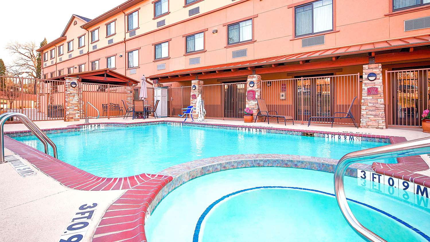 Best Western Plus Royal Mountain Inn and Suites 3/12