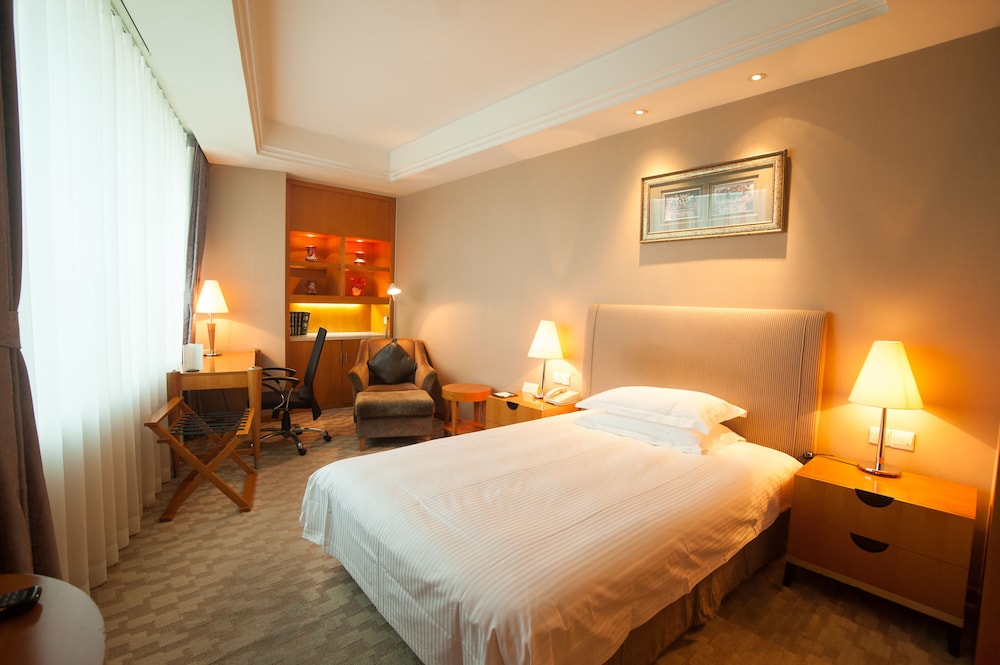 Tiancheng Hotel 18/47
