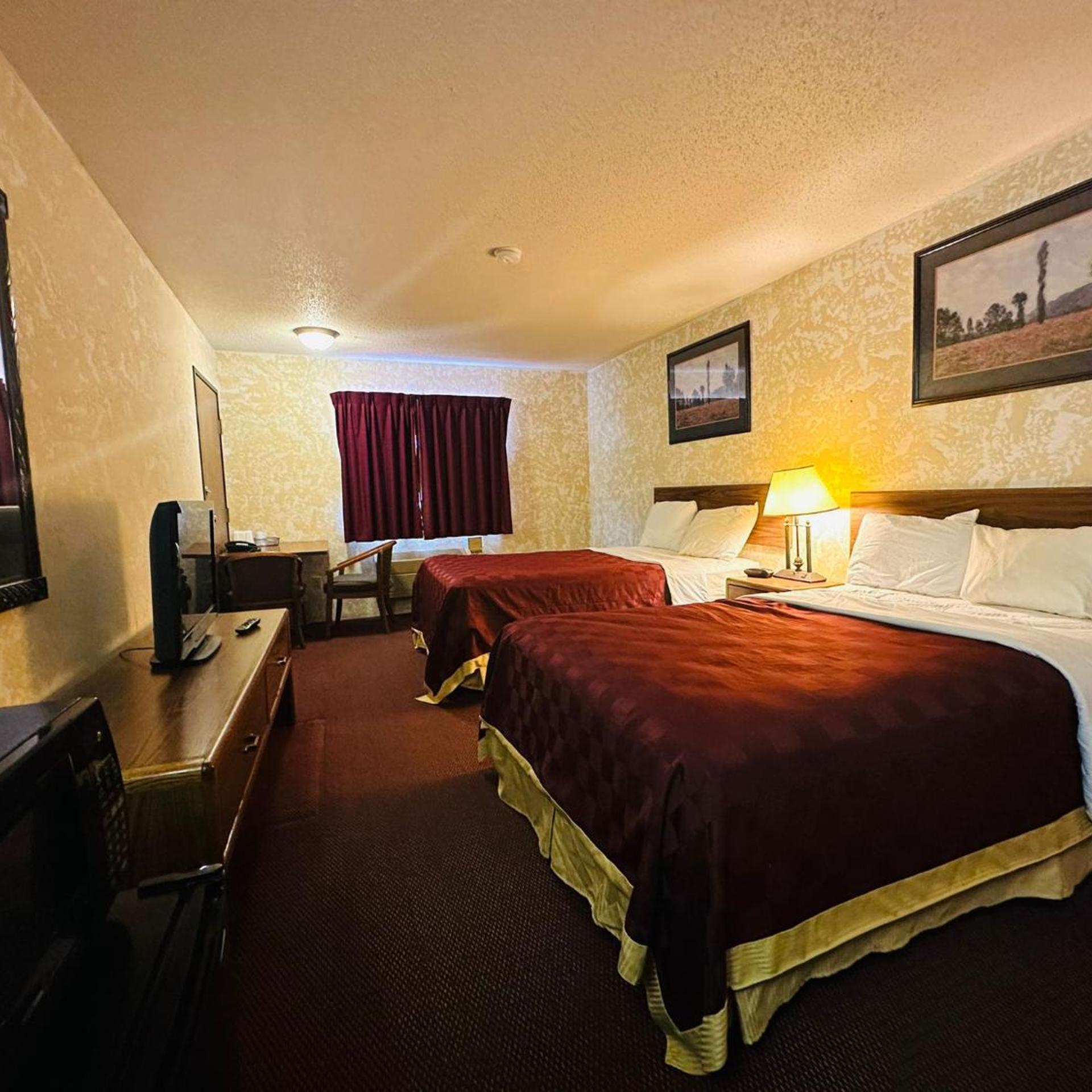 Room, Queen Bed