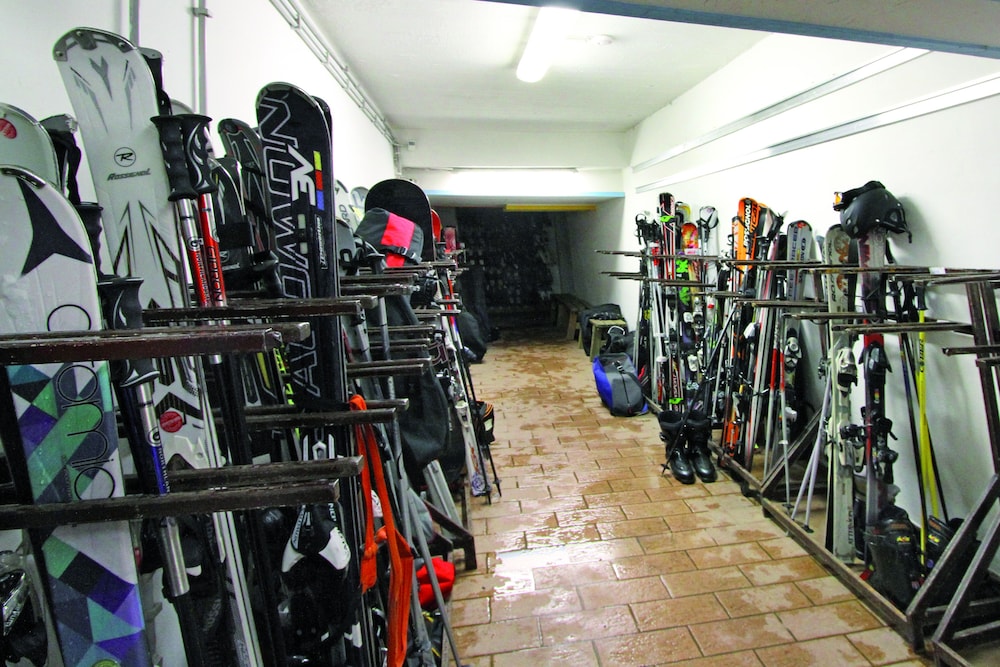 Schloss Hotel & Club Dolomiti 28/50