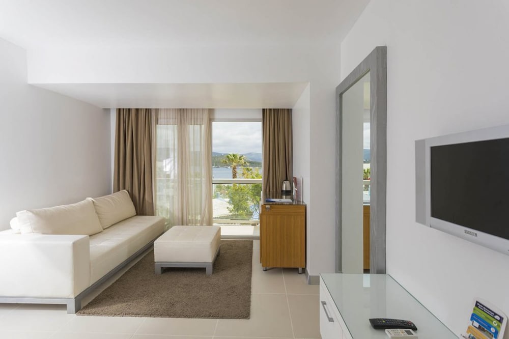 Mirada Exclusive Bodrum 72/87