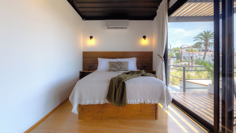 Inhouse Glamping 12/50