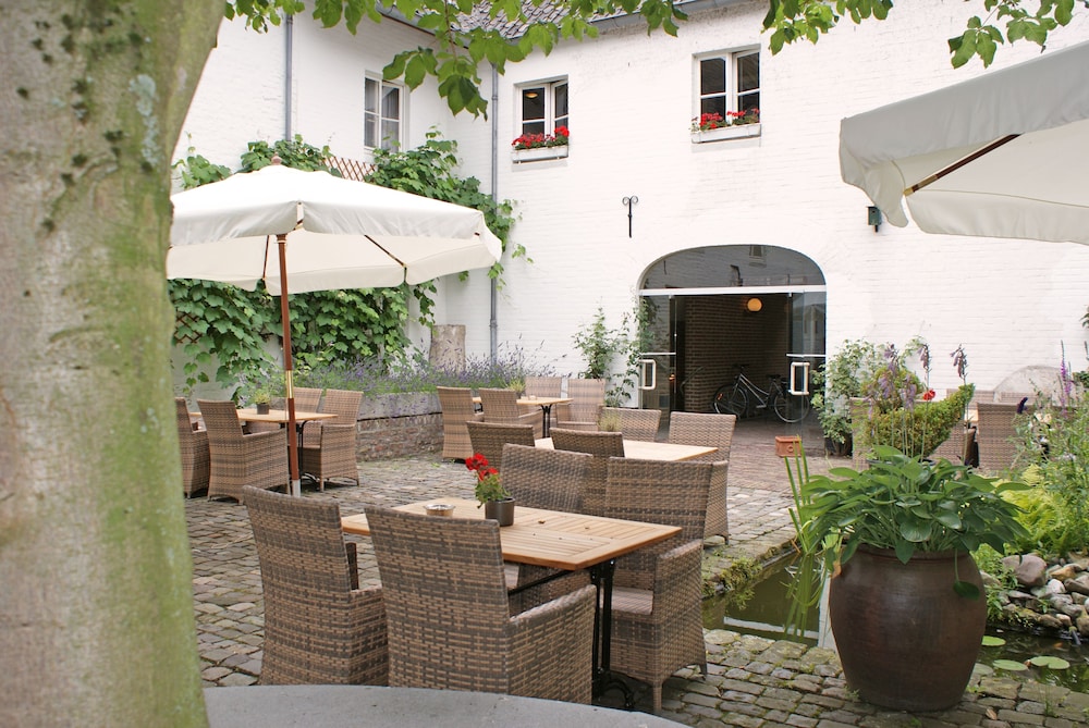 Hotel Kasteel Erenstein 39/58