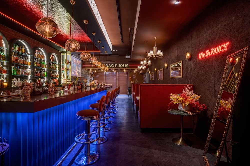 Fun Stay Inn Ximen 12/48