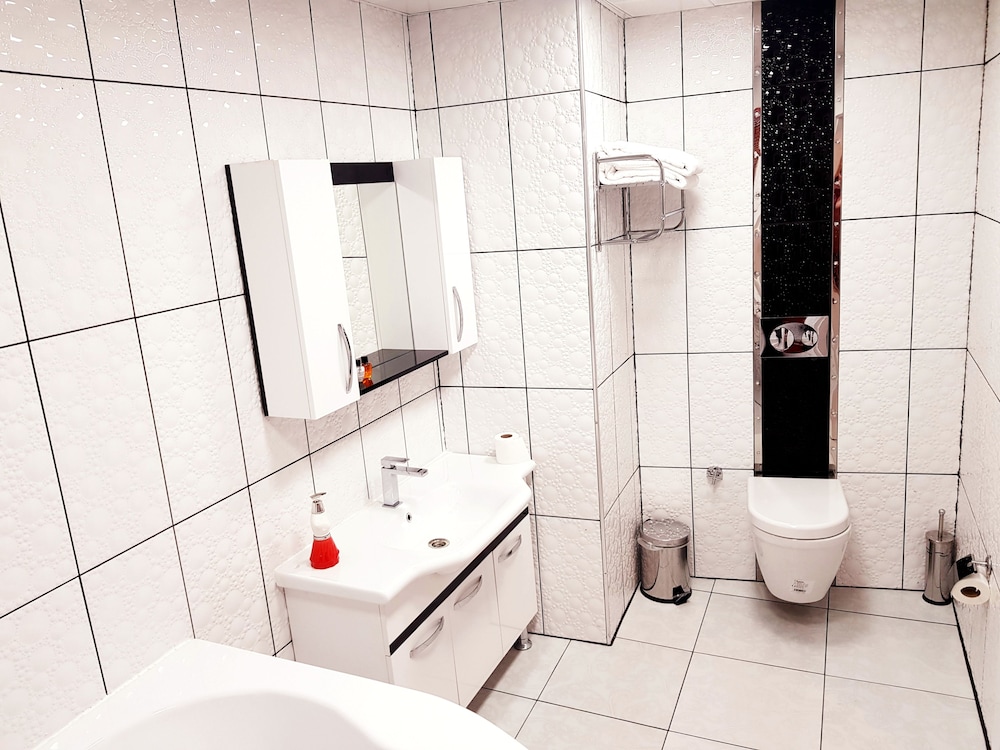 Business Park Otel 27/67