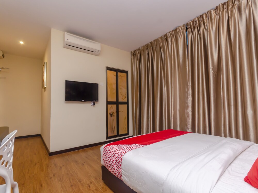 OYO 1214 Oro Hotel 11/19