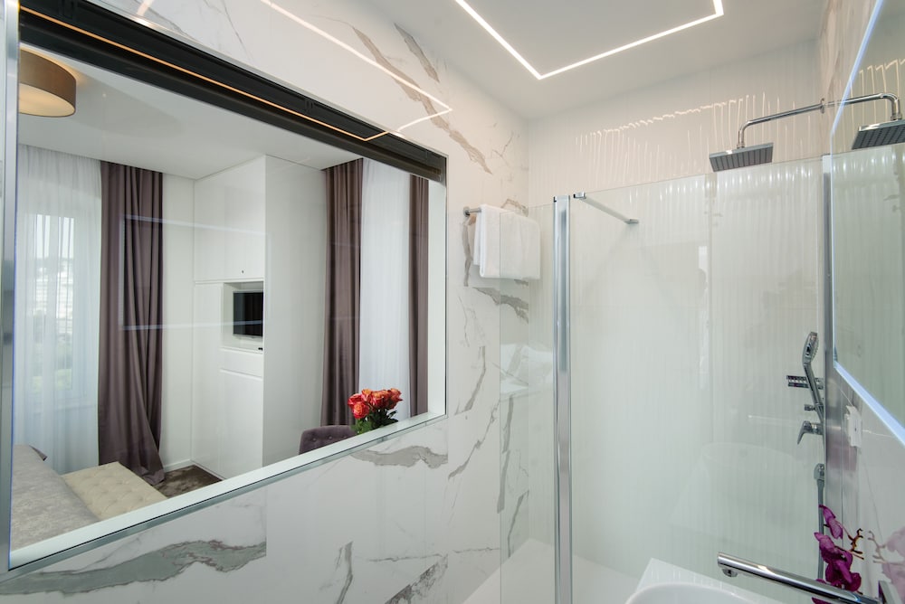 Dream Luxury Rooms 25/27