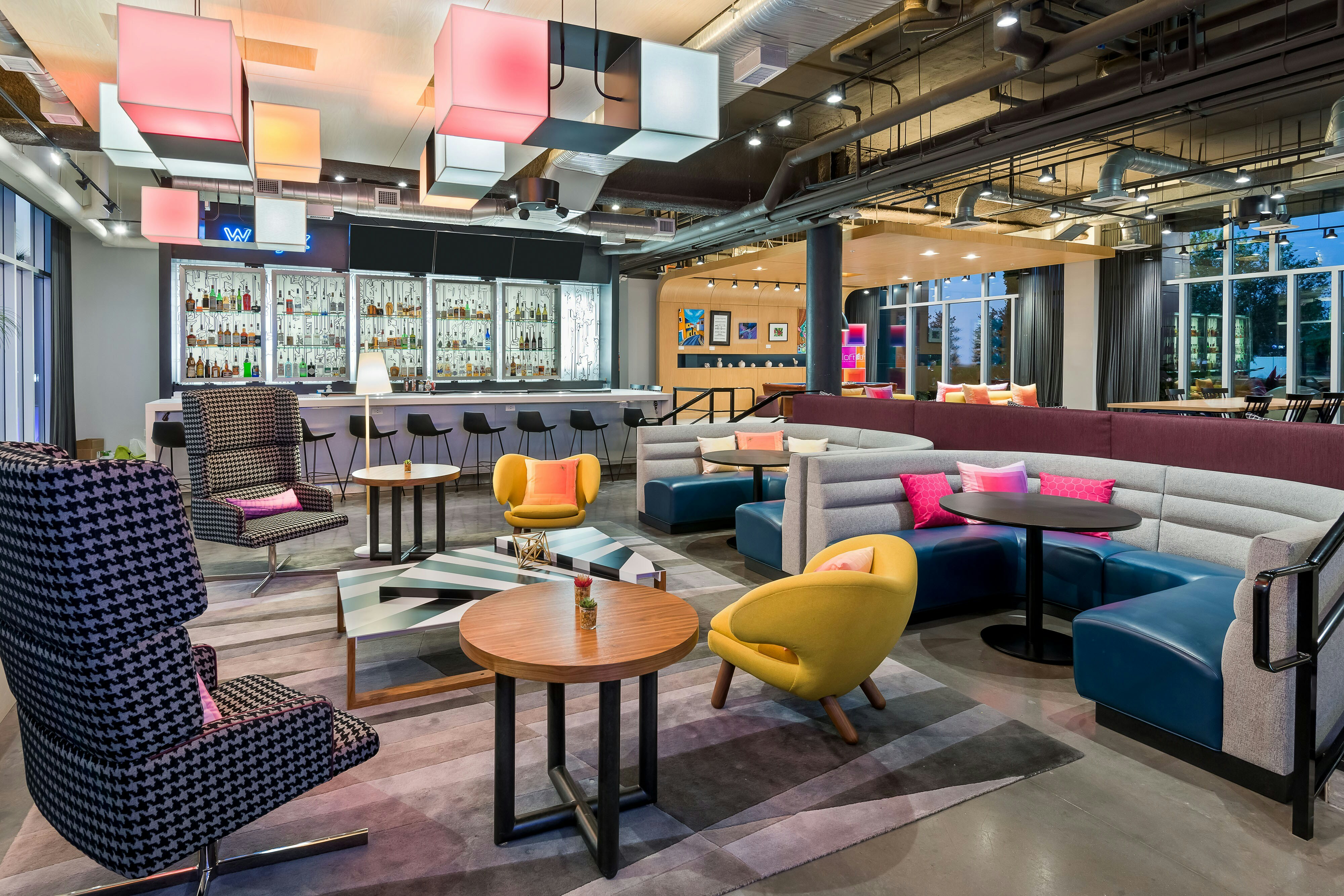 Aloft Jacksonville Airport 15/23