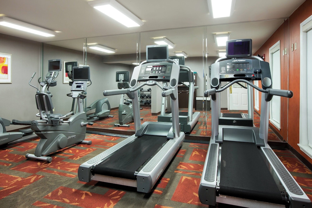 Residence Inn Houston Galleria 24/46