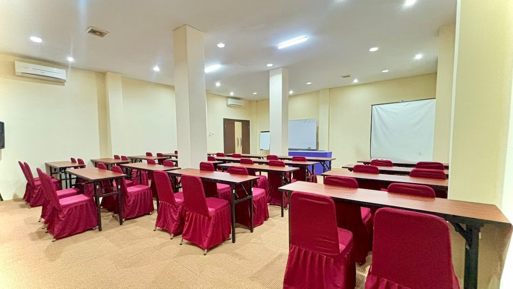 Atria Inn 29/39