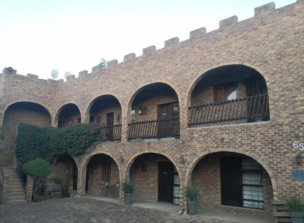 Bastille de Blignaut B&B 2/41