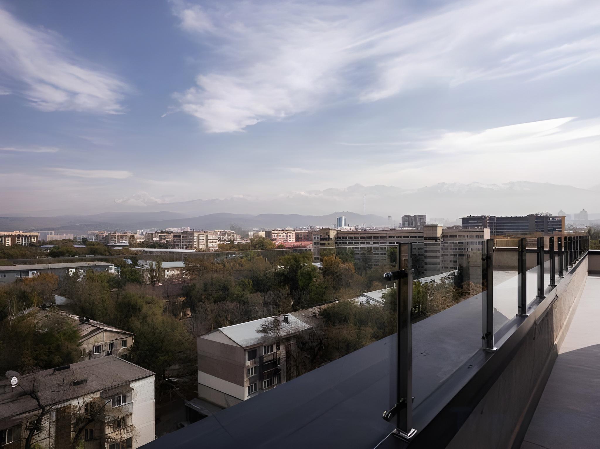 Resident City Hotel 58/61