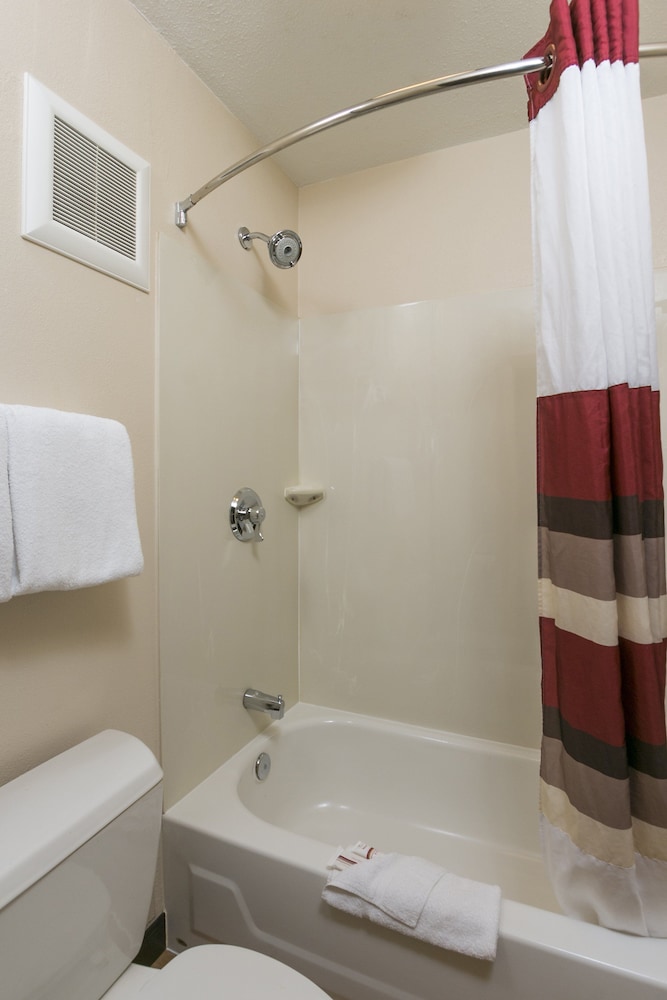 Red Roof Inn Marietta 9/24