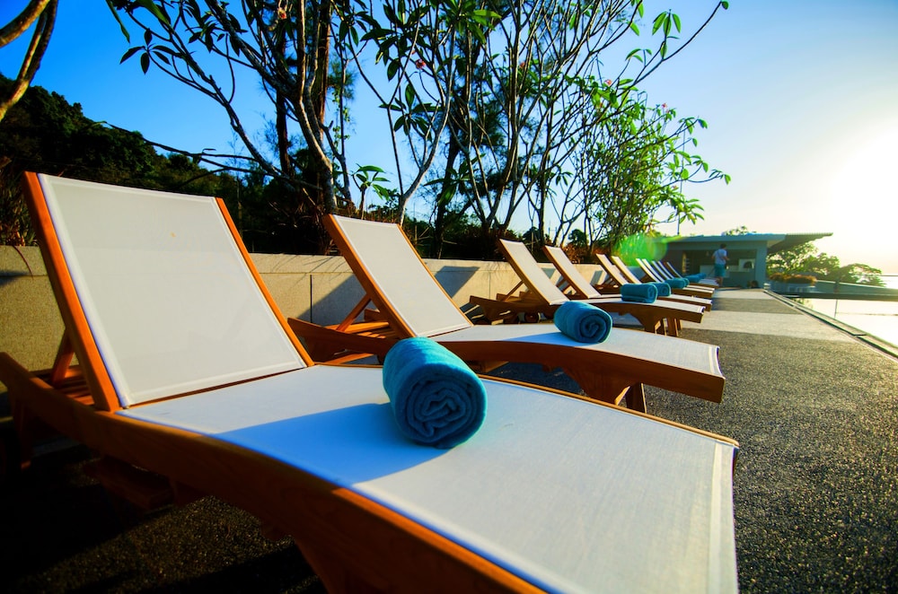 Norn Talay Surin Beach Phuket (ex Surin Beach Resort) 49/50