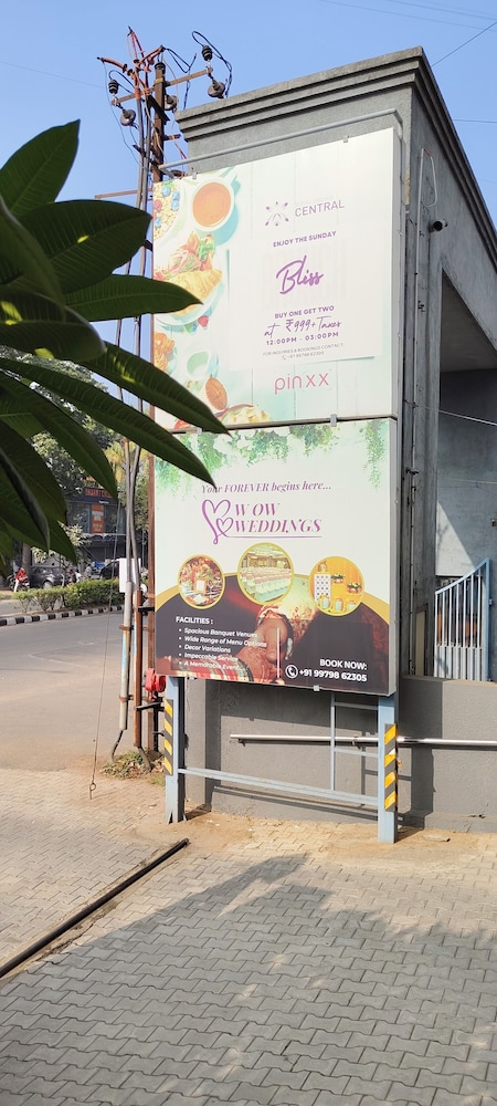 Royal Orchid Central Vadodara 4/50