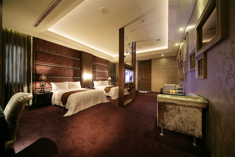 Dubai Villa Motel 26/69