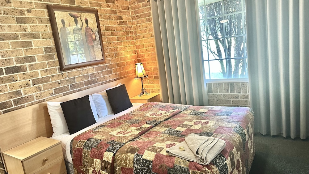 Golden Grain Motor Inn 23/62