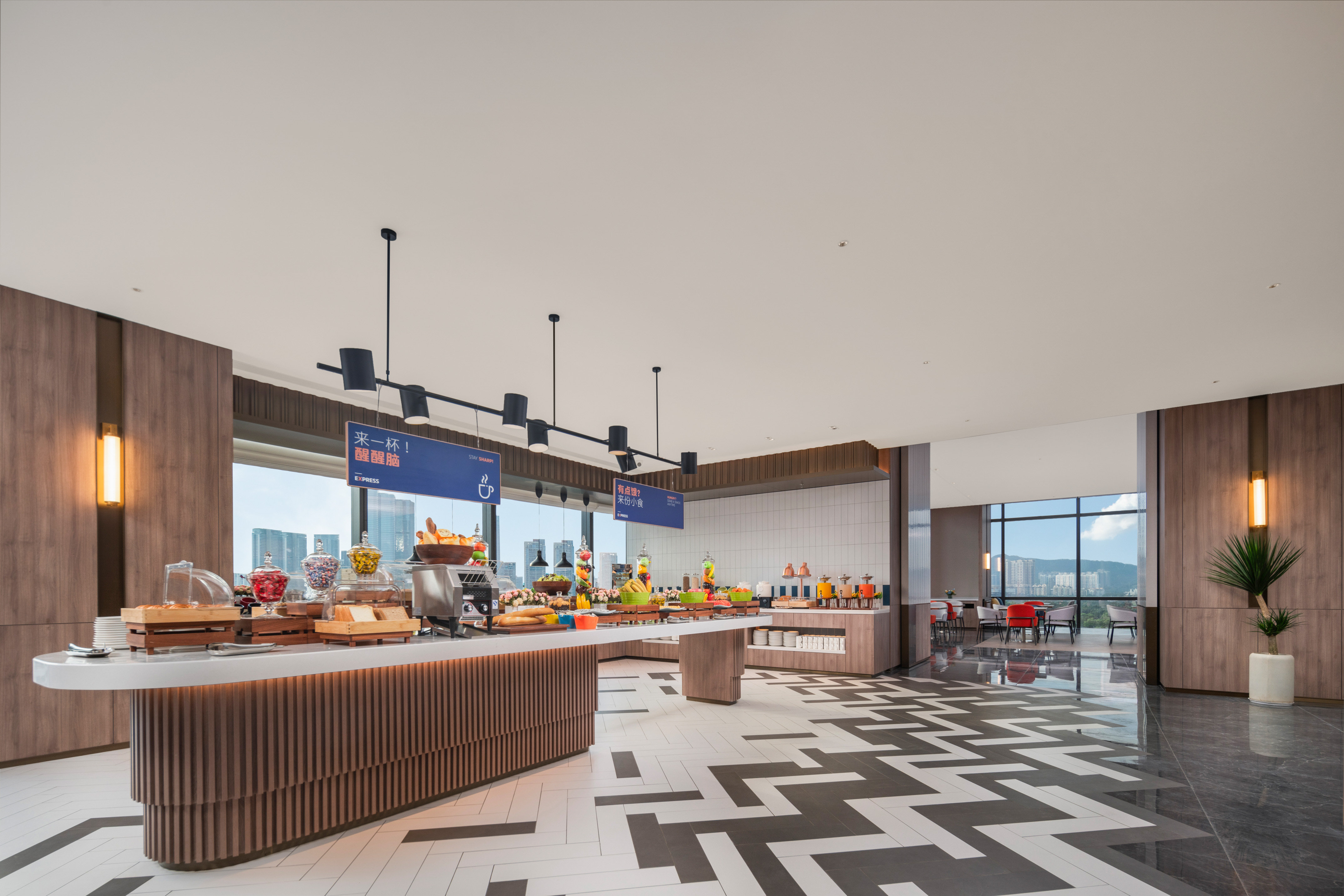 Holiday Inn Express Shenzhen Futian Center 16/63