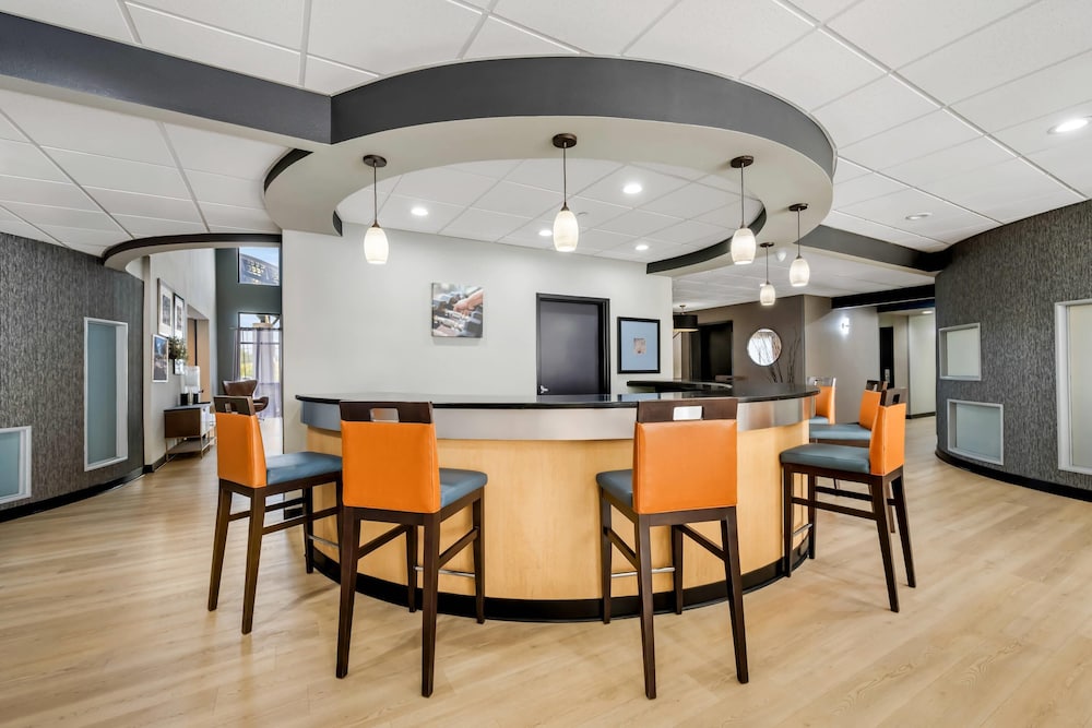 Comfort Suites New Bern near Cherry Point 46/65
