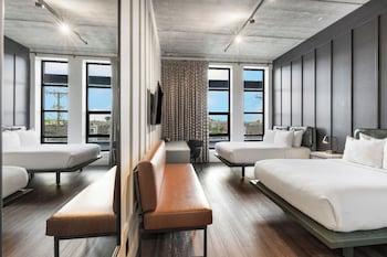 Room, Skyline View