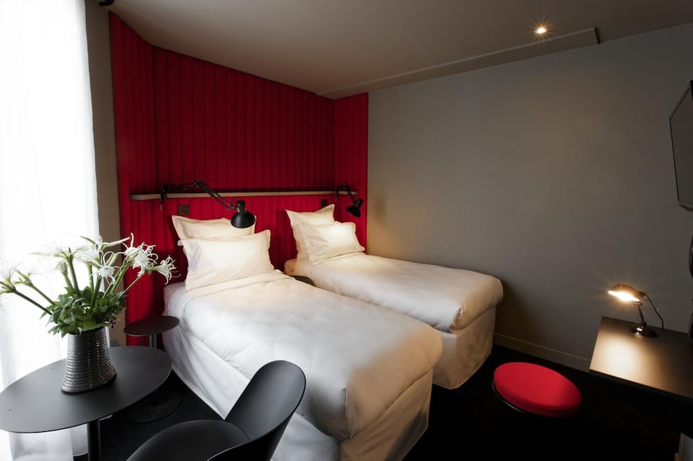 HOTEL SAINT MARCEL 16/50