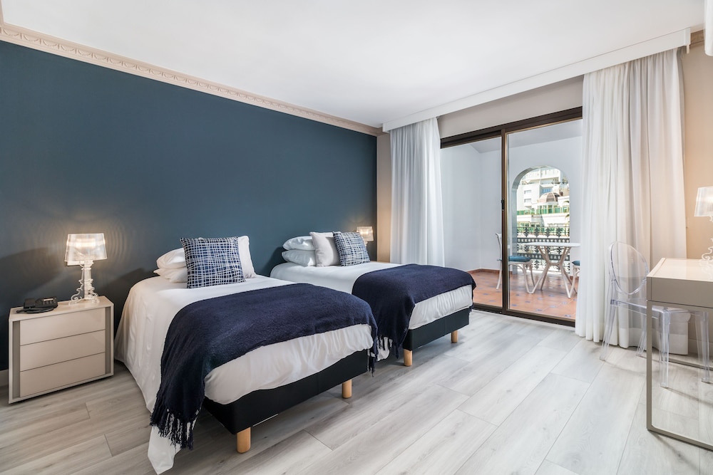 Boutique Hotel B51 (ex. Park Plaza Suites Hotel) 13/65
