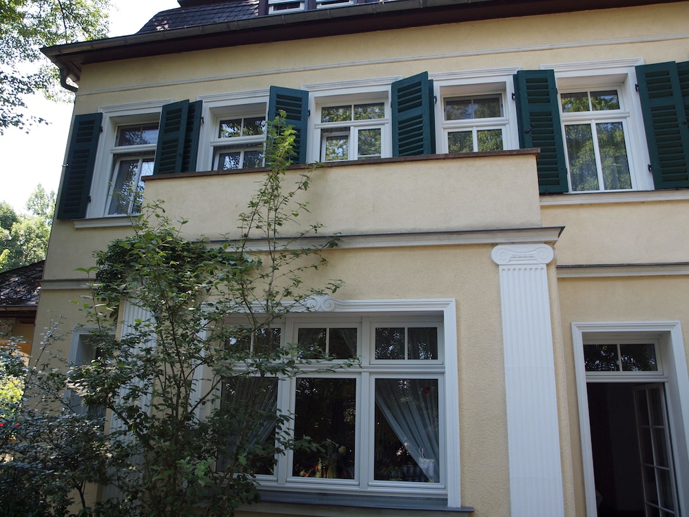 Hotel Bellevue Schmolln 1/42