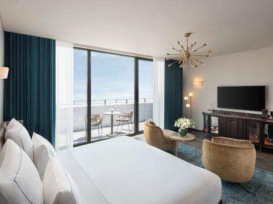Room, Double Bed, Partial Sea View