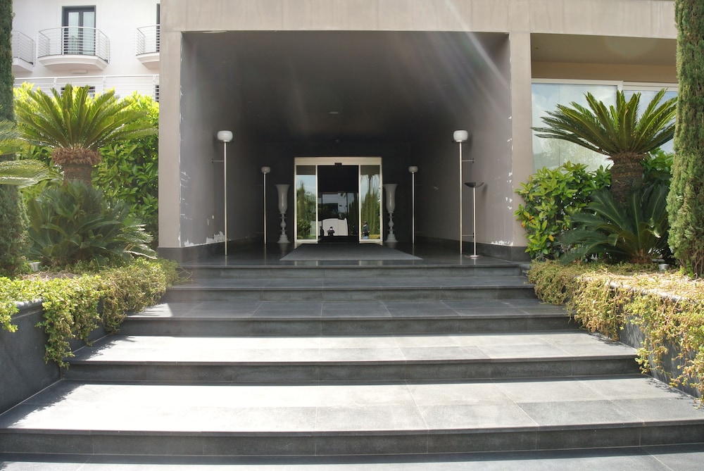 Hotel Giulia 65/74