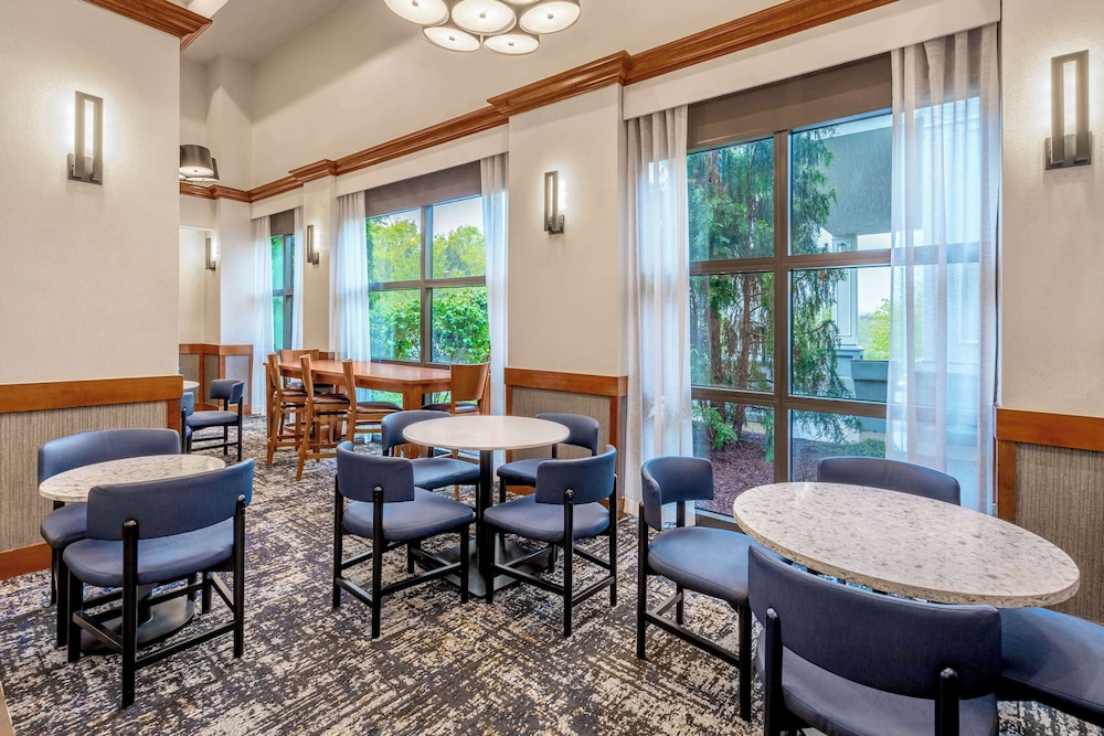 Hyatt Place Mystic 38/61