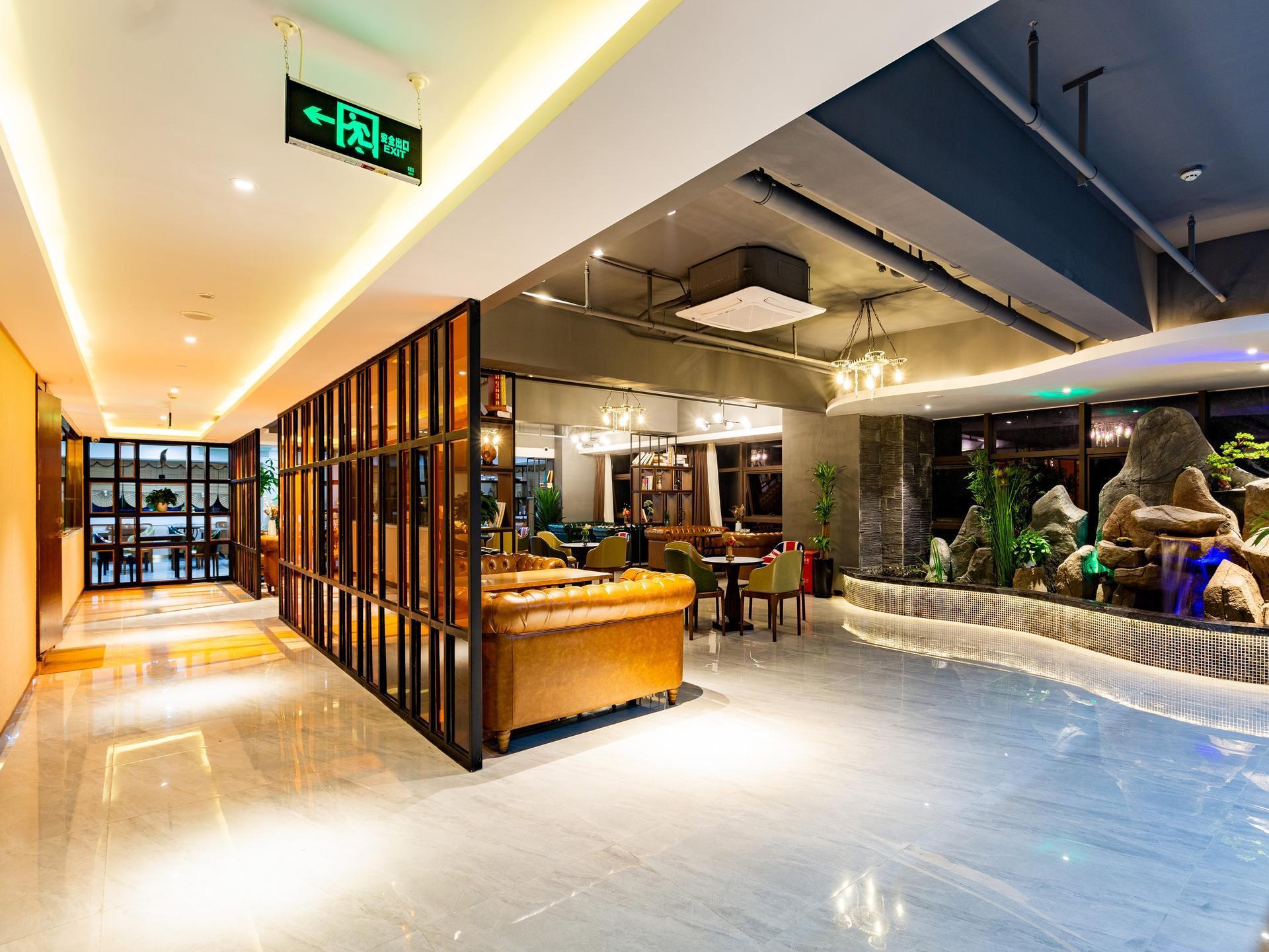 James Joyce Coffetel Chengdu (Shuangliu Airport Haibing City Wanda) 13/43