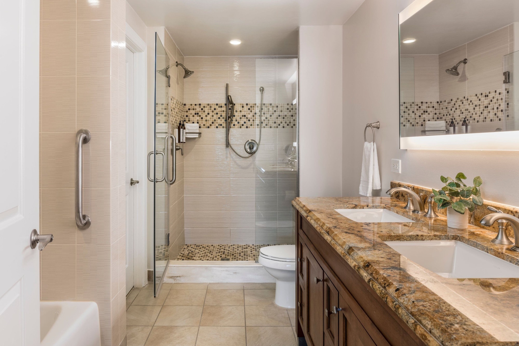 فيلا بشرفة بغرفتي نوم، Marriott S Lakeshore Reserve 7/8