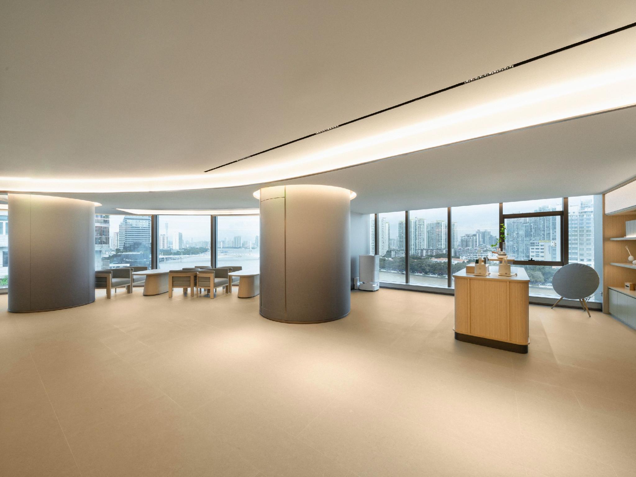 Ji Hotel (Beijing Road Pedestrian Street Tianzi Wharf) 32/50