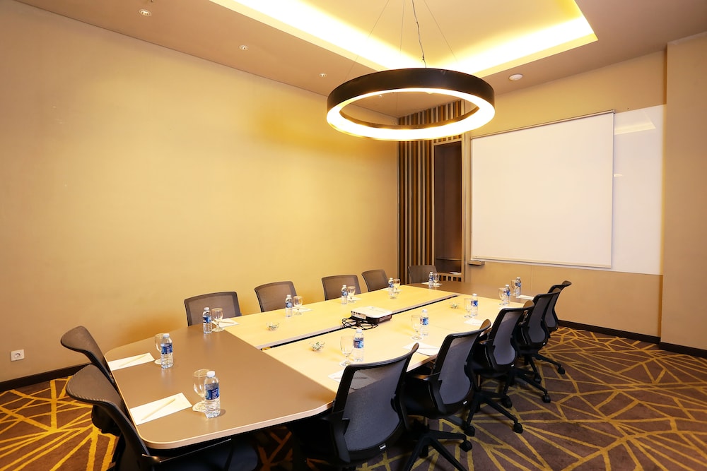 A One Hotel Jakarta 42/46
