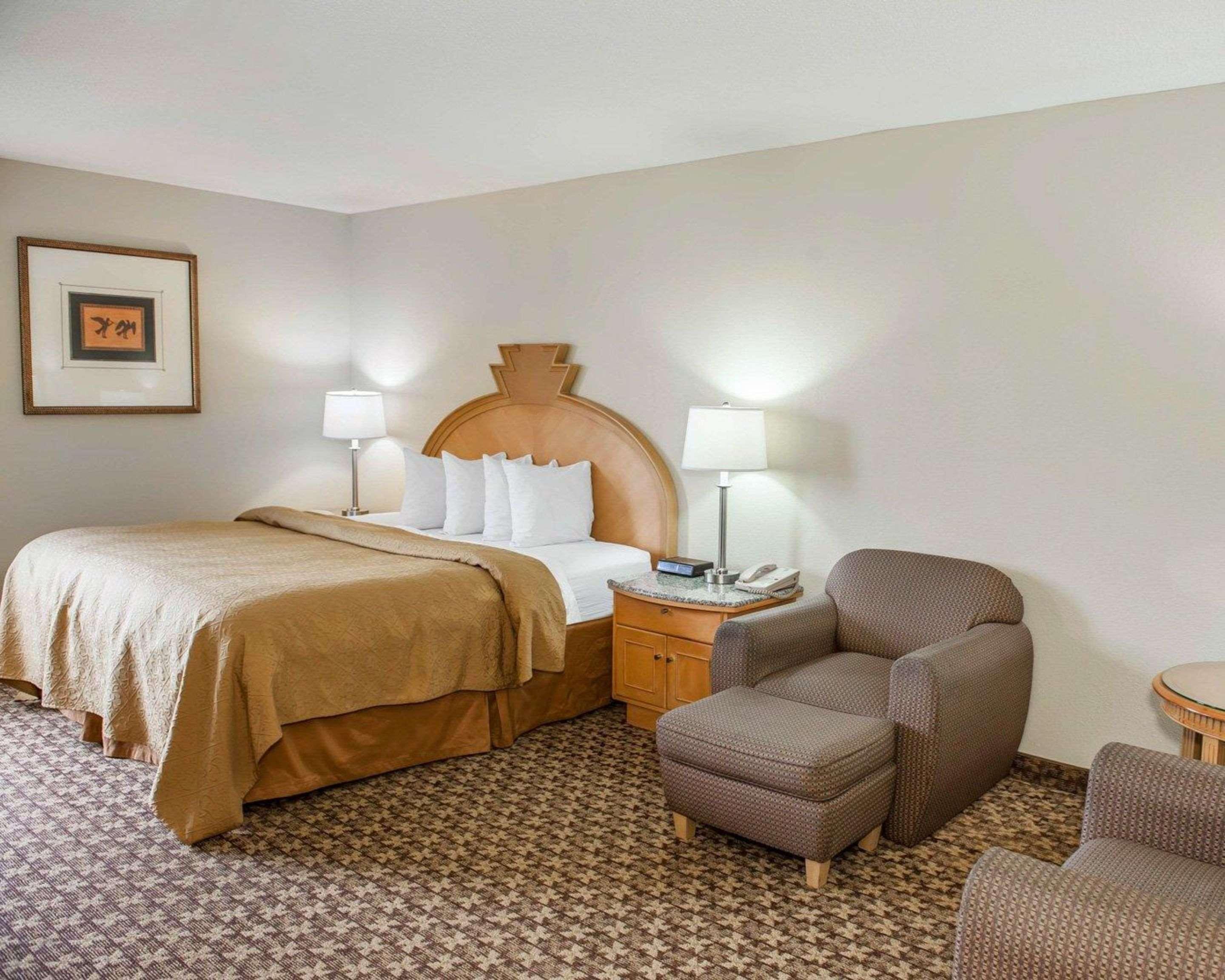 Room, King Bed